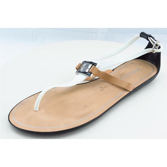 BCBGeneration Size 10 M‎ White T-Strap Synthetic Women Sandal Shoes - Picture 1 of 6